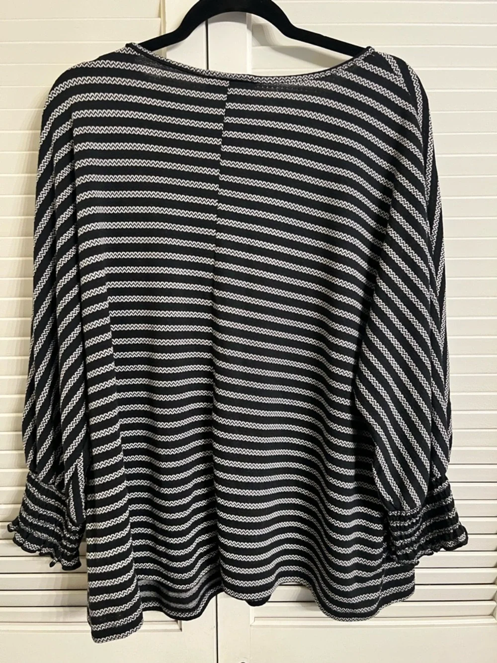 Fred David Black and White Striped Long Sleeve Blouse - Picture 2 of 4